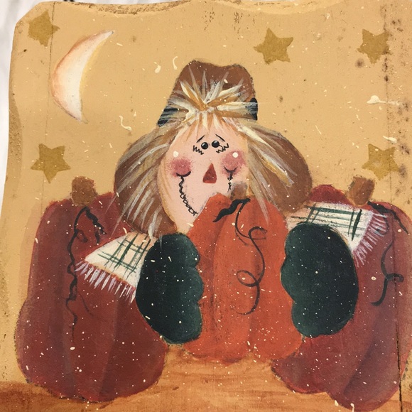 Scarecrow Wooden Painted Basket 3x3”